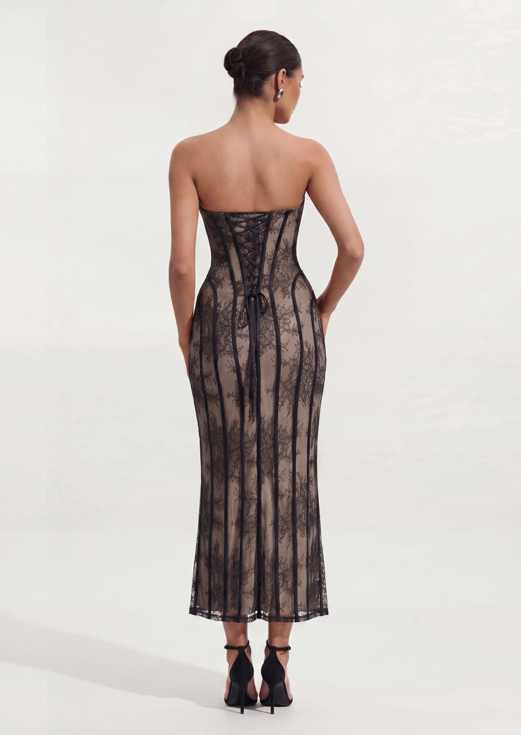 Sian Maxi Dress In Black Floral Lace