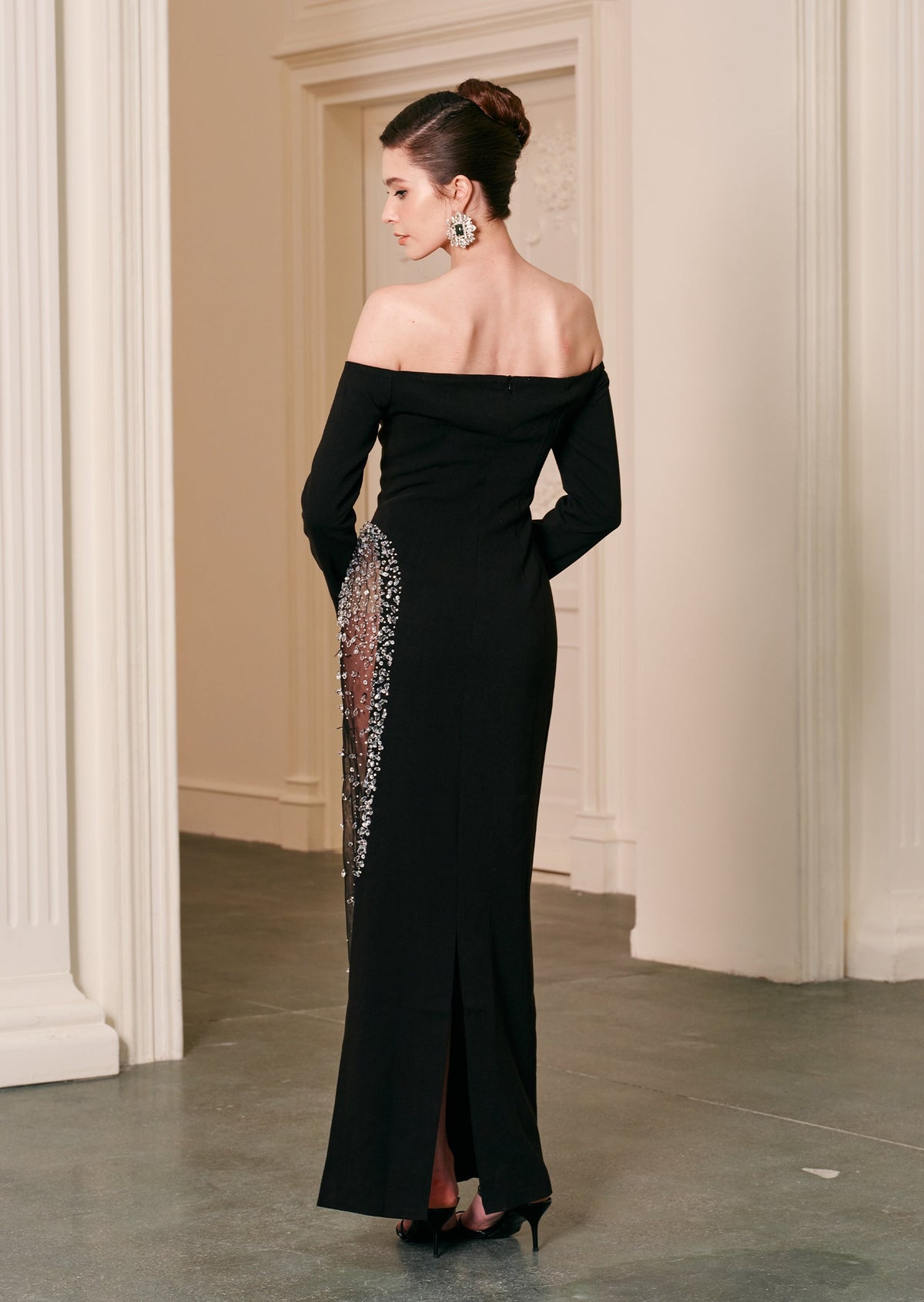 Jean Off Shoulder Velvet Maxi Dress In Black