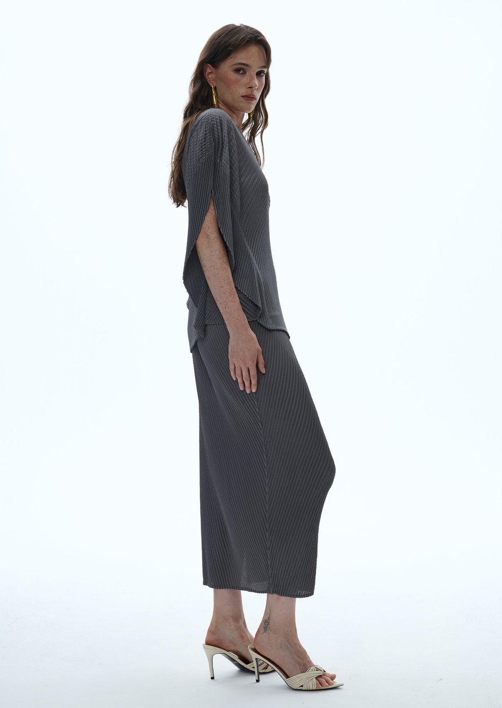 Macaria Knit Cape Top & Midi Skirt Set In Grey