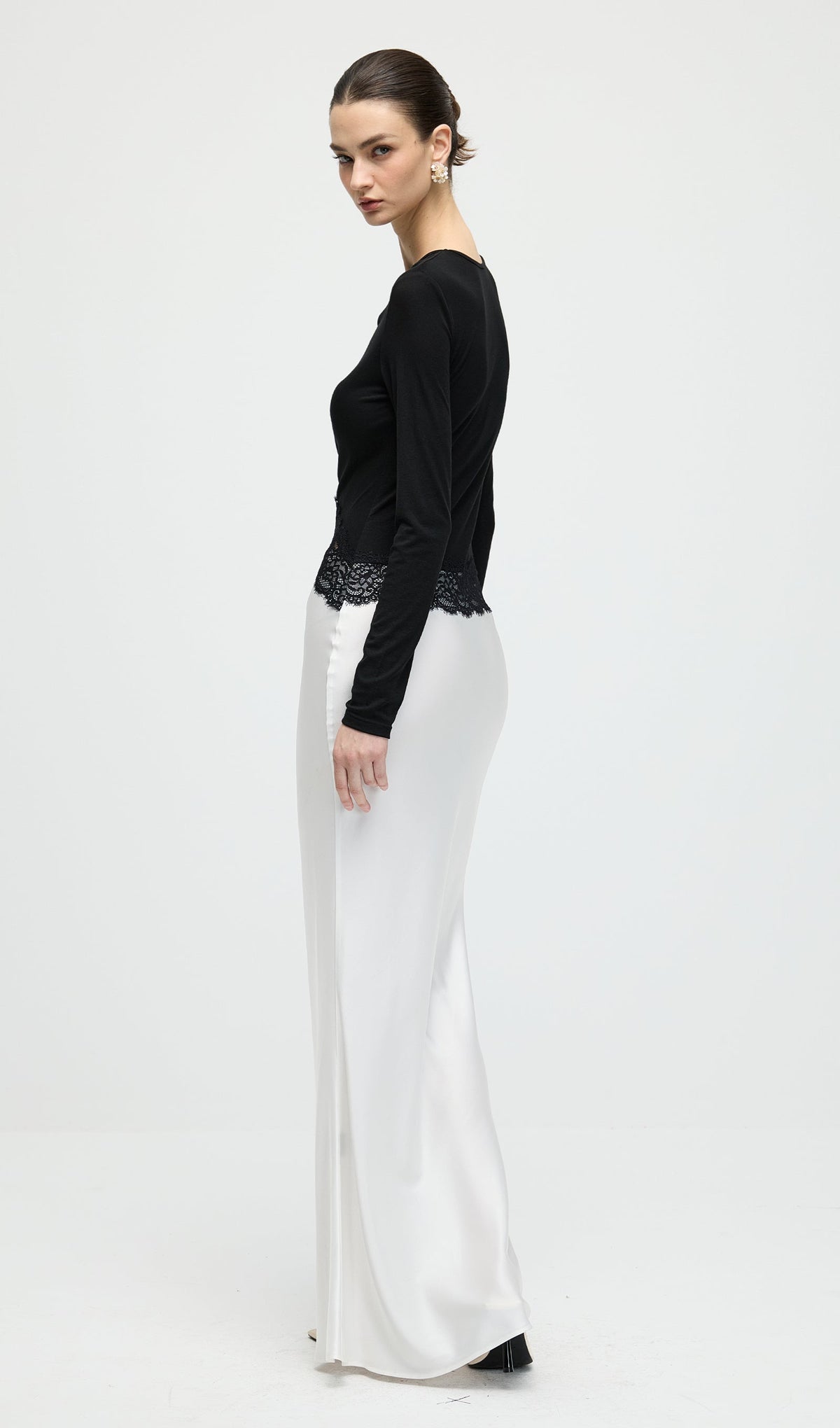 Open Twist Lace Maxi Dress In Black & White