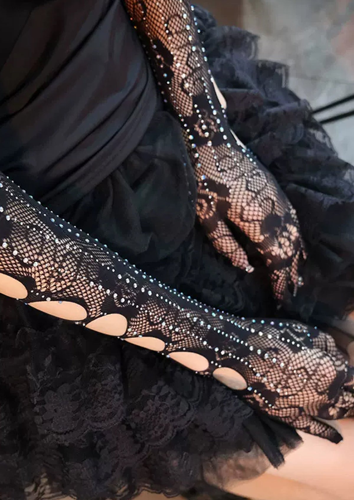 Edel Lace Gloves