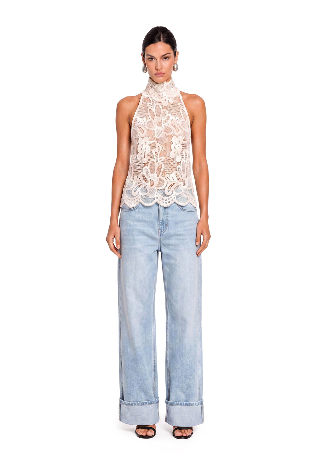 Ichtaca Lace Sleeveless Halter Top
