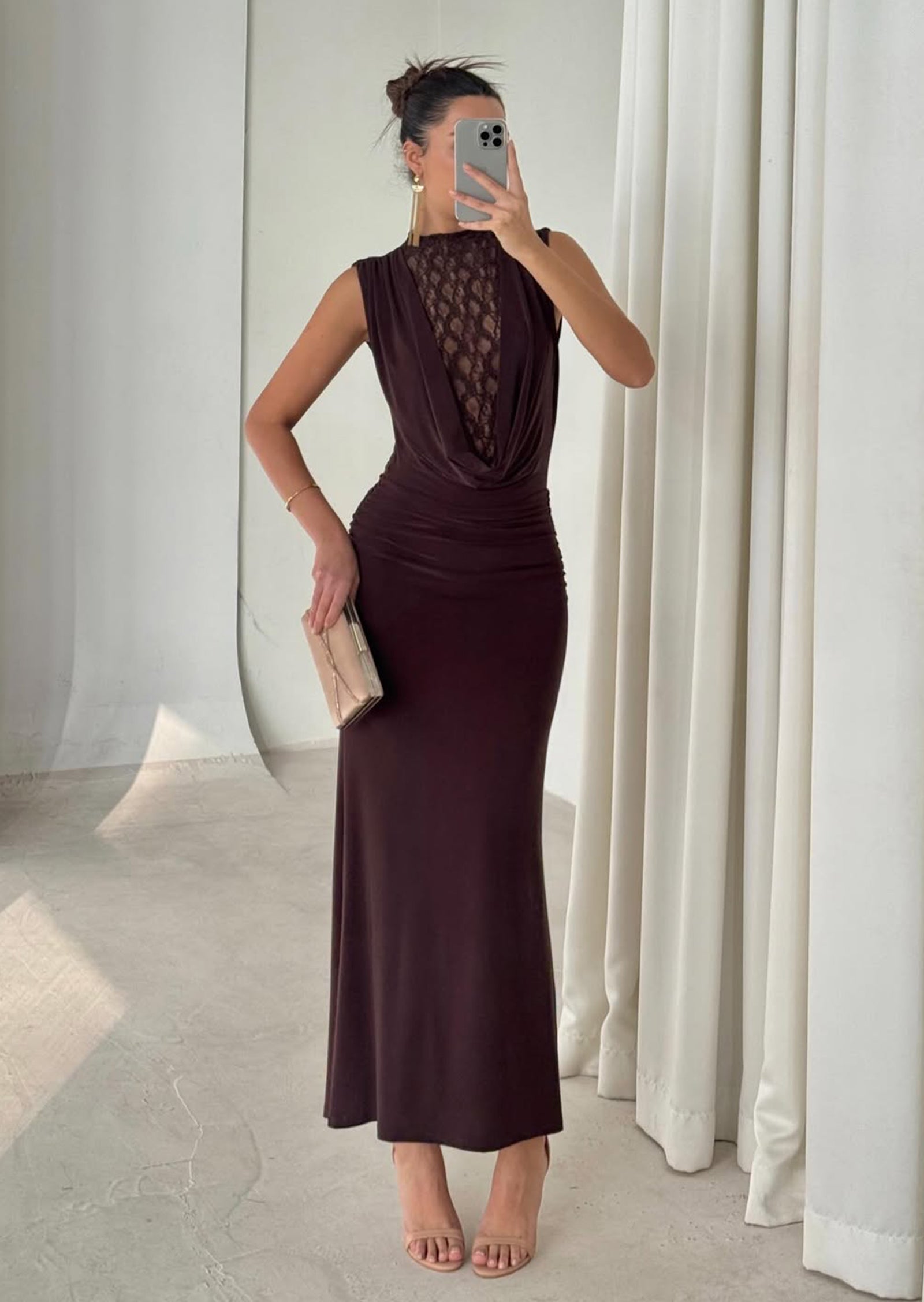 Sleeveless Lace Bodice Ruched Maxi Dress
