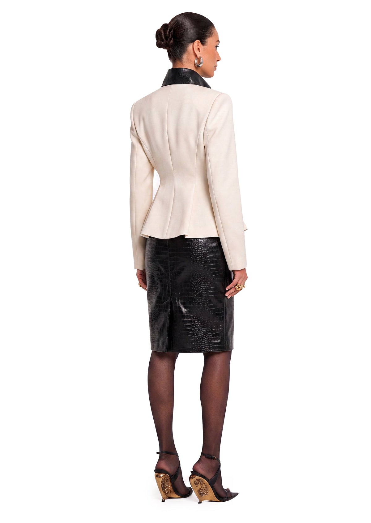 Cadell Long Sleeved Outerwear In White