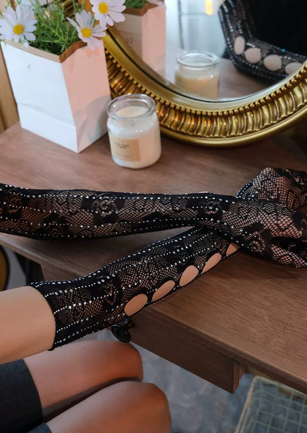 Edel Lace Gloves
