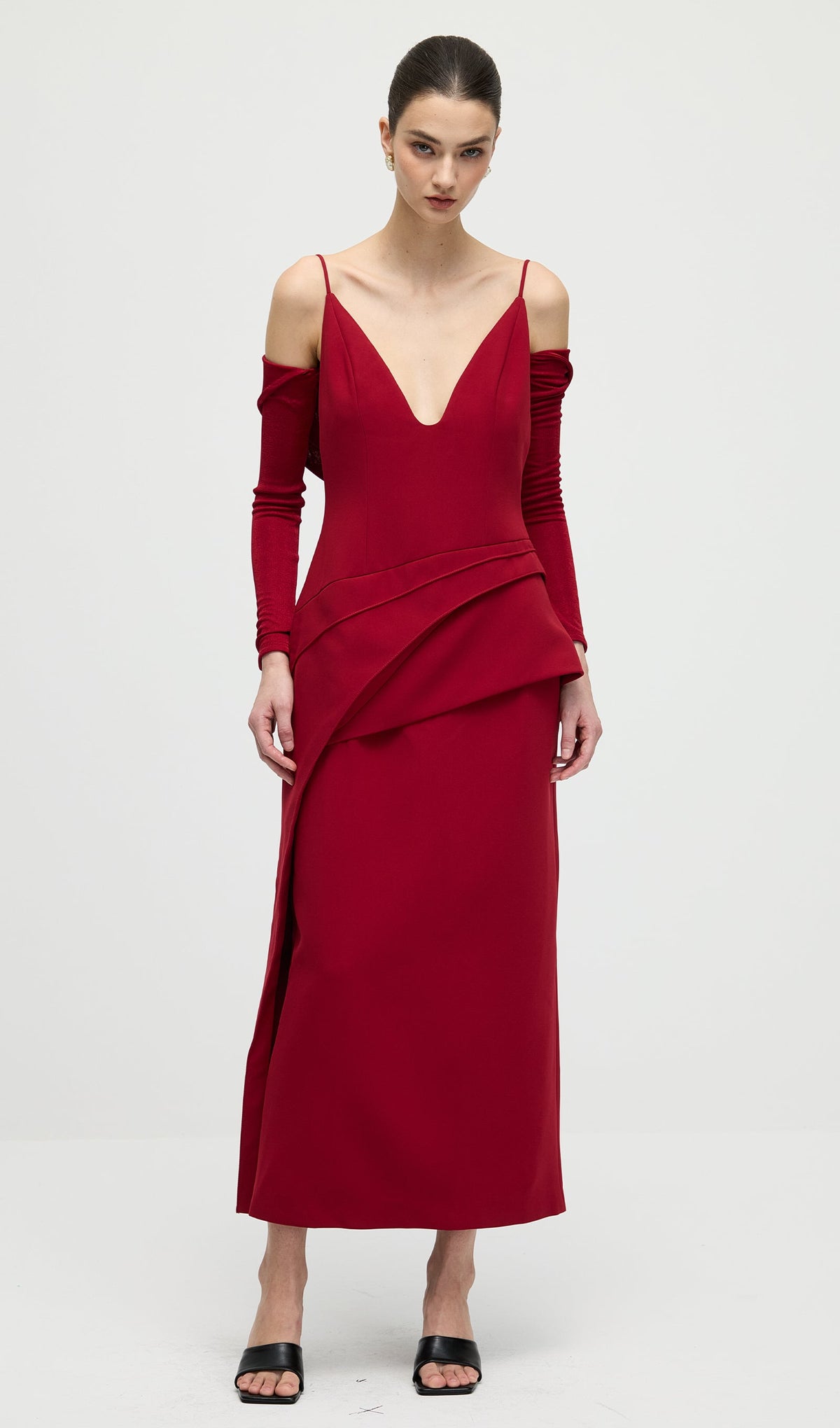 A Line Maxi Dress With V Neckline In Red