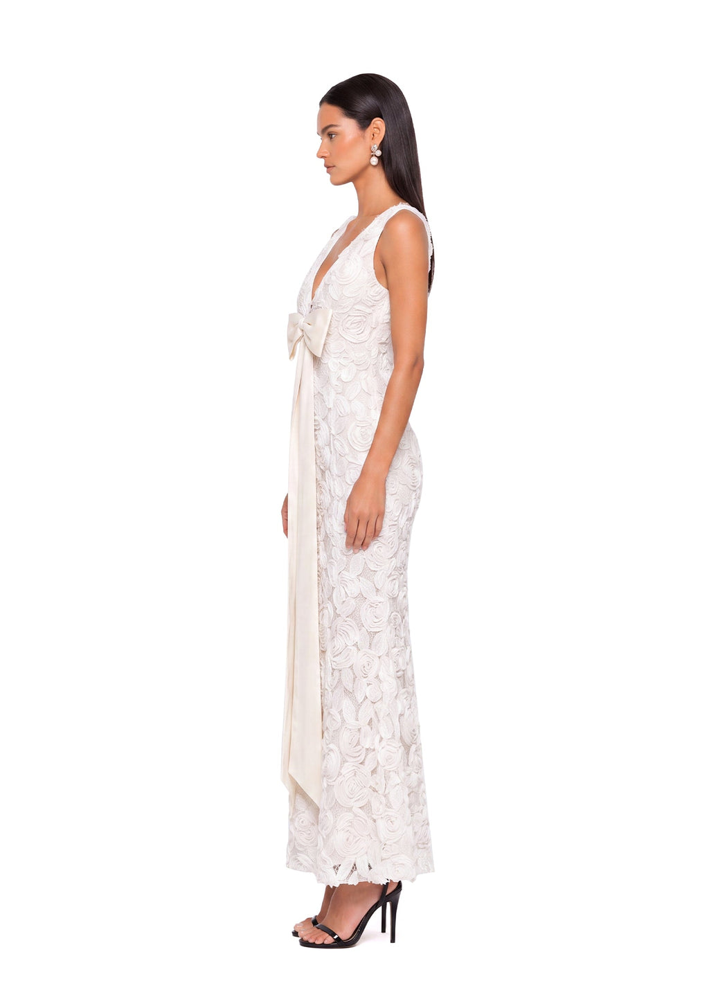 Lahayla V Neck Maxi Dress In White