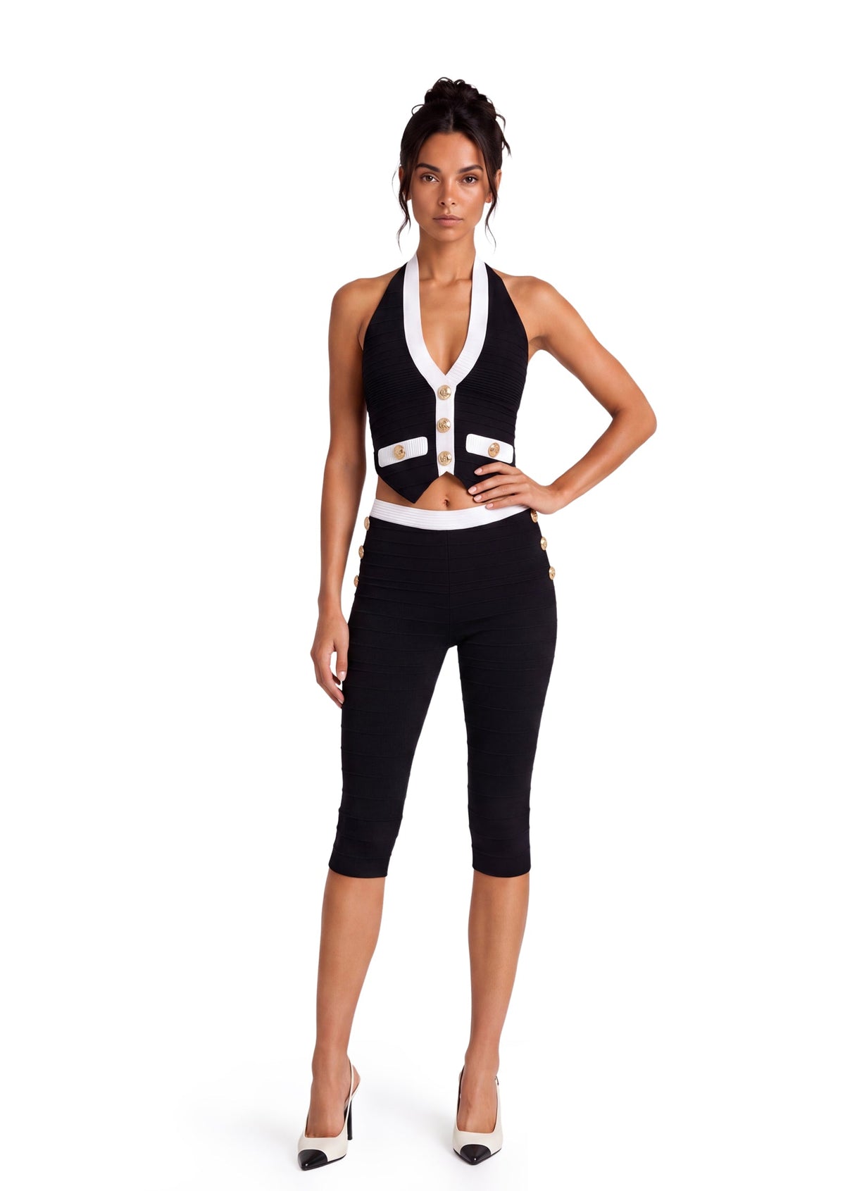 Dwi Halter Neck Top & Shorts Knit Set