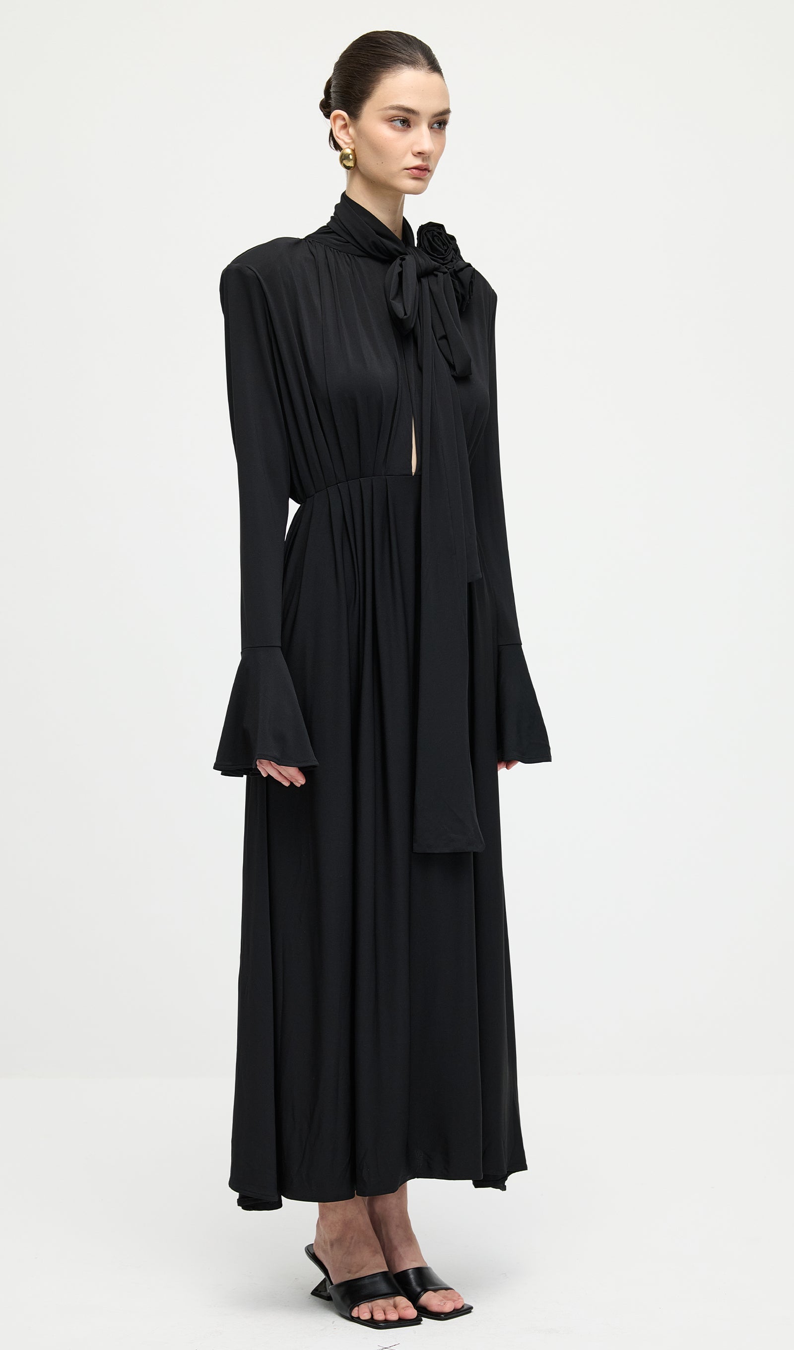 Flower V-Neck Pleated Slit Maxi Dress In Black