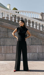 Sleeveless Knitted With Pleats Top
