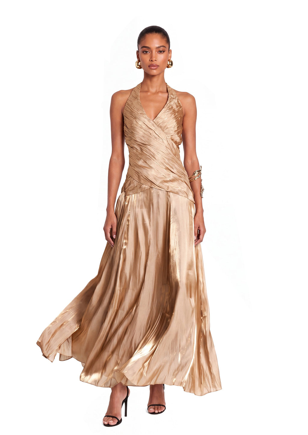 Waldo Halter Neck Maxi Dress In Champagne