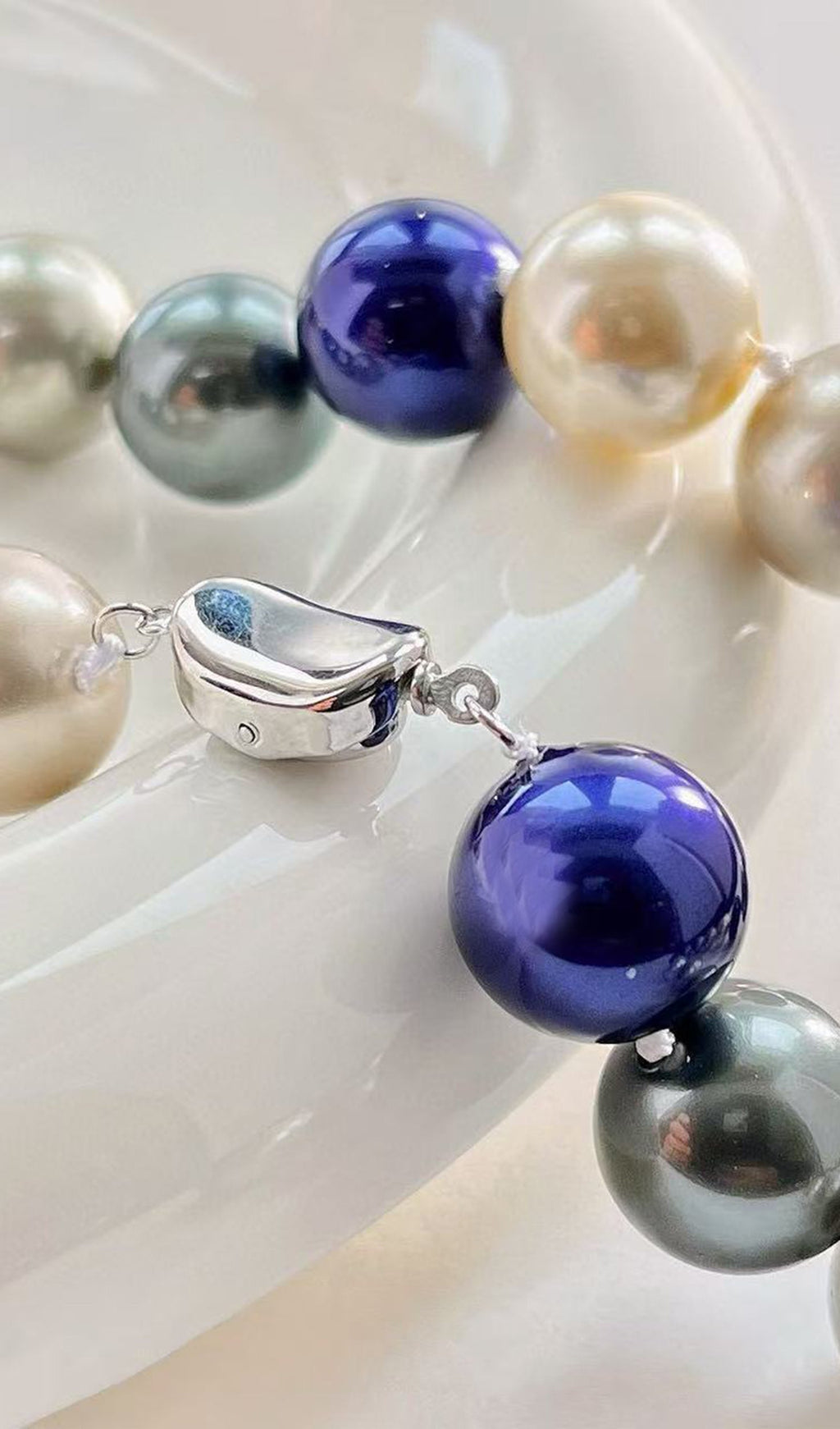 Pearl Clavicle Necklace
