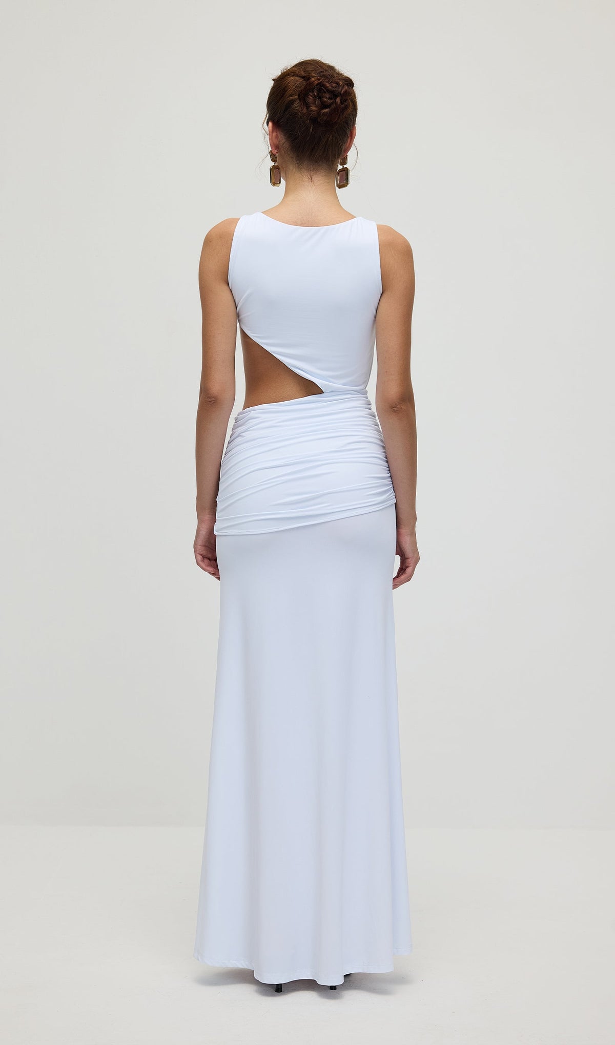 Draping And Shell Decorations Maxi Dress In White