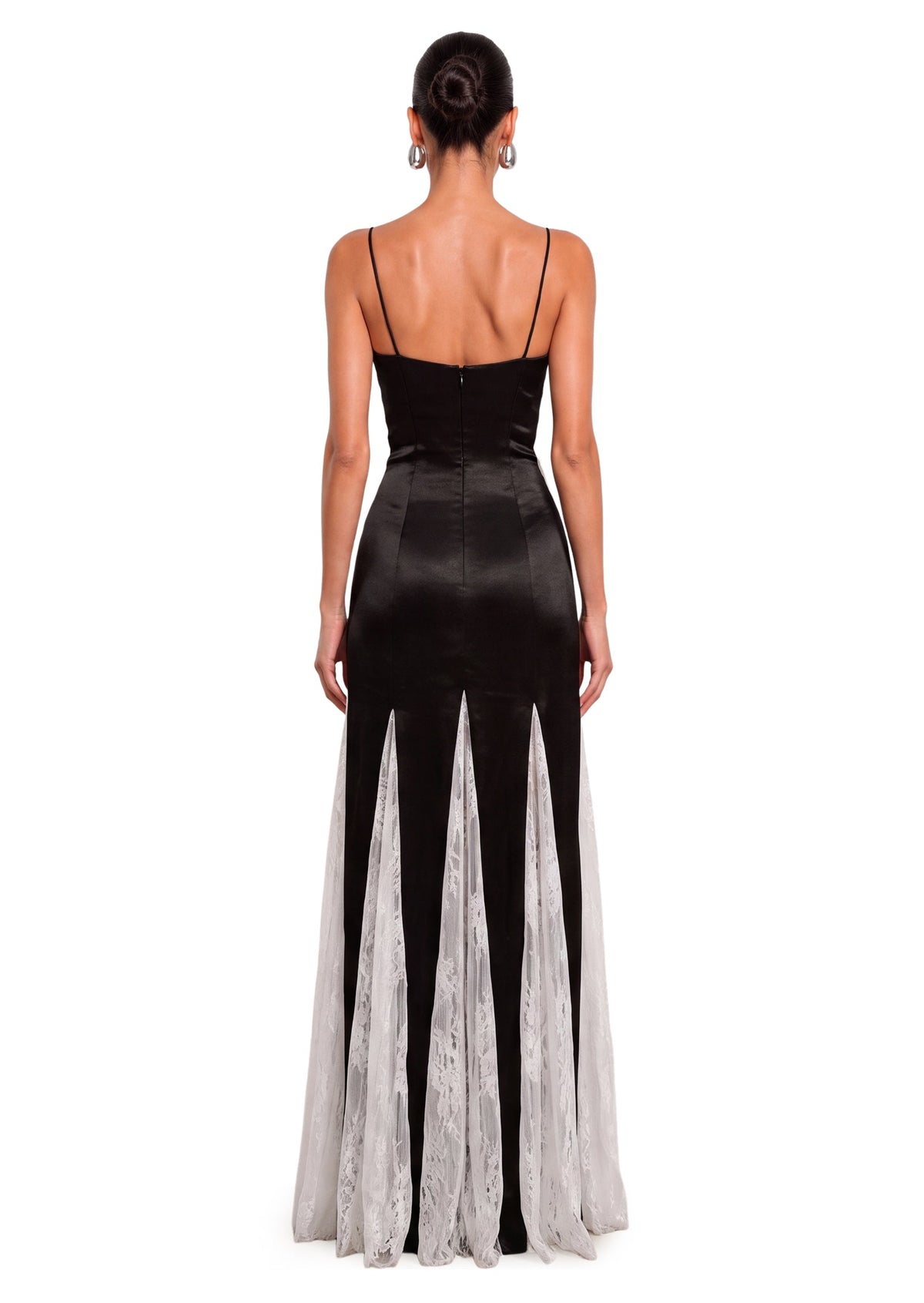 Mabon Sleeveless Lace Maxi Dress In Black