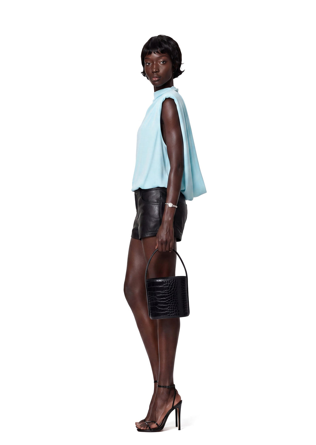 Mihewi Pleated Turtleneck Sleeveless Shirt