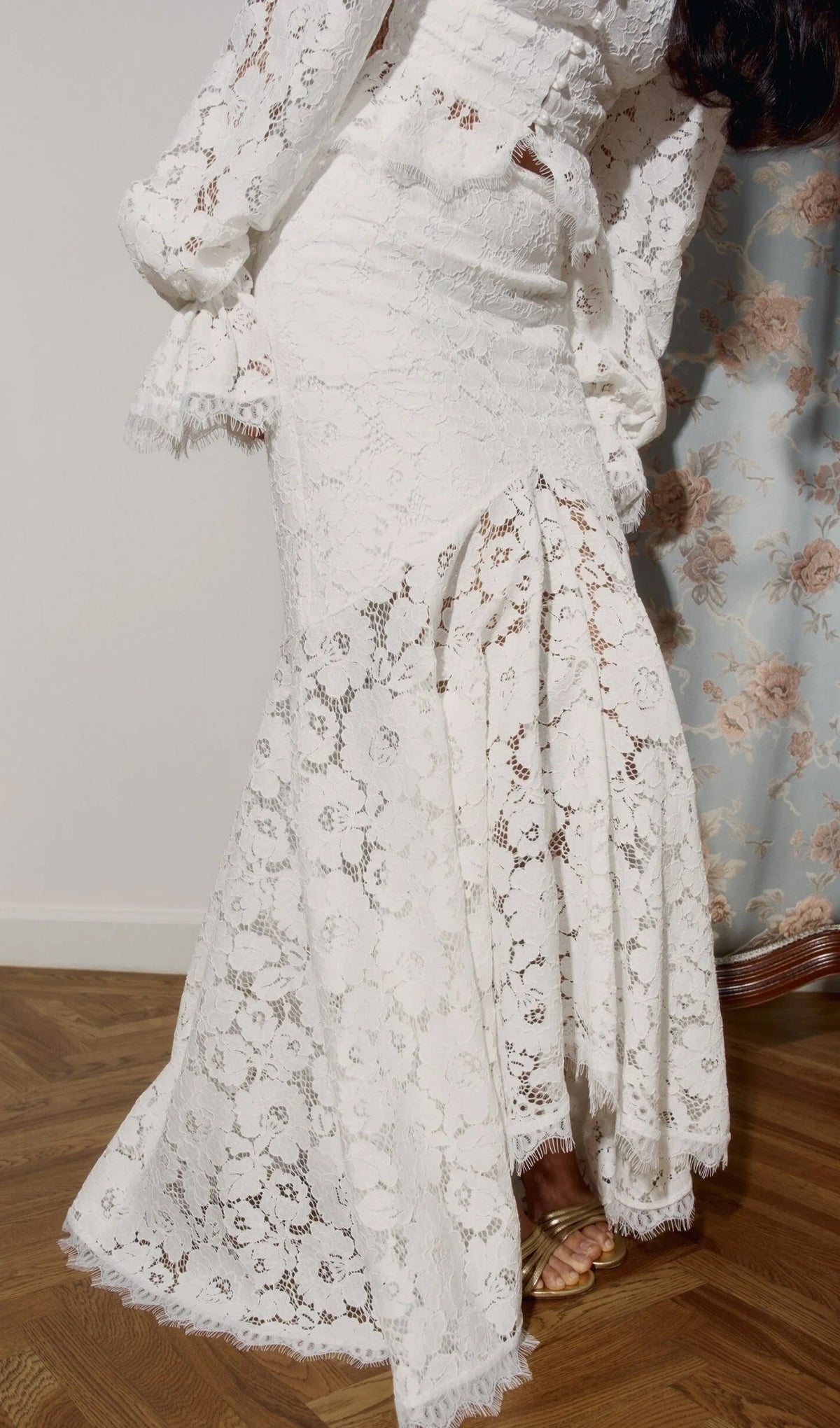 Lace Trimmed Puff Sleeved Top & Fishtail Skirt Set