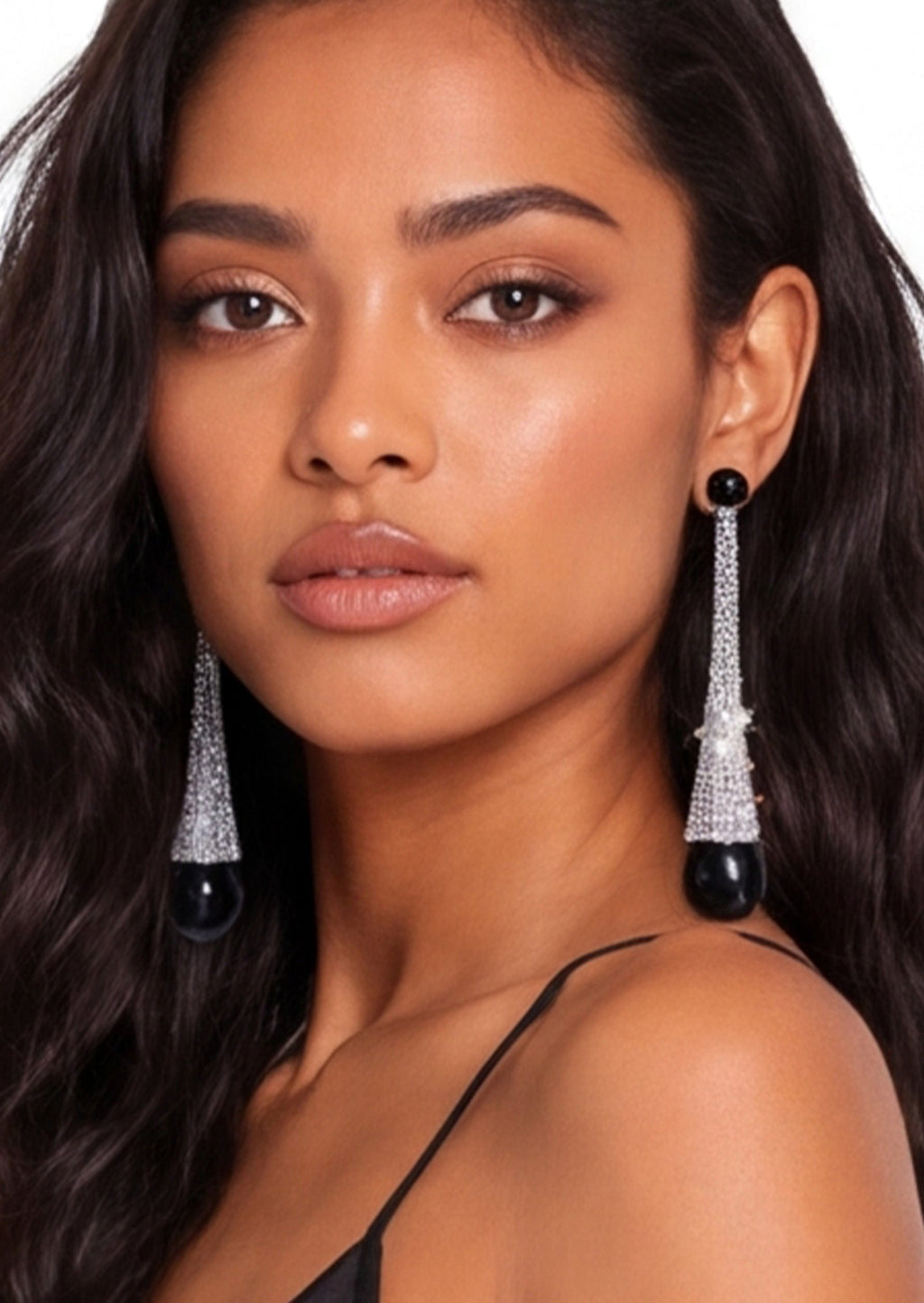 Edaline Pearl Stud Earrings