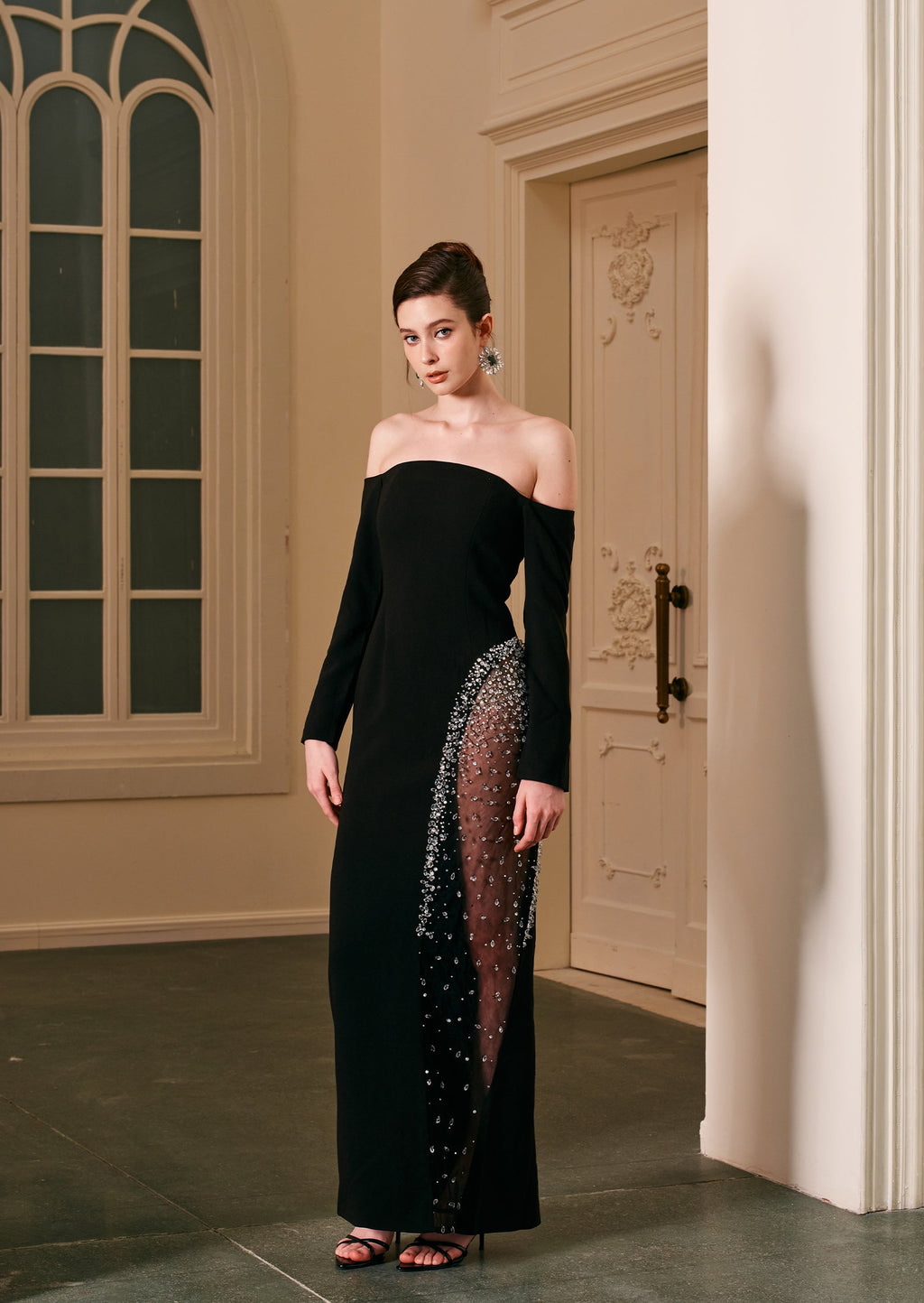 Jean Off Shoulder Velvet Maxi Dress In Black