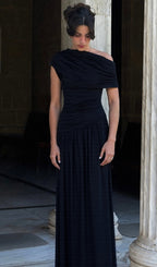 Off Shoulder Pleated Maxi Dress In Black