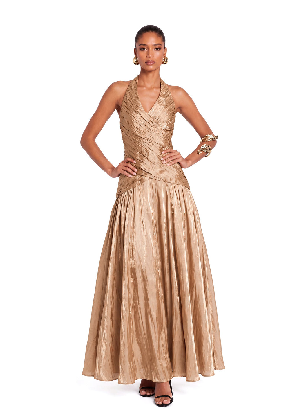 Waldo Halter Neck Maxi Dress In Champagne