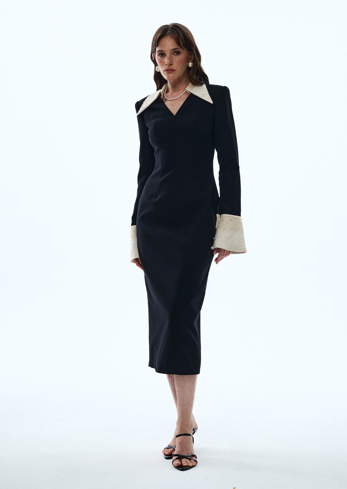 Vina Lapel Crepe Midi Dress In Black