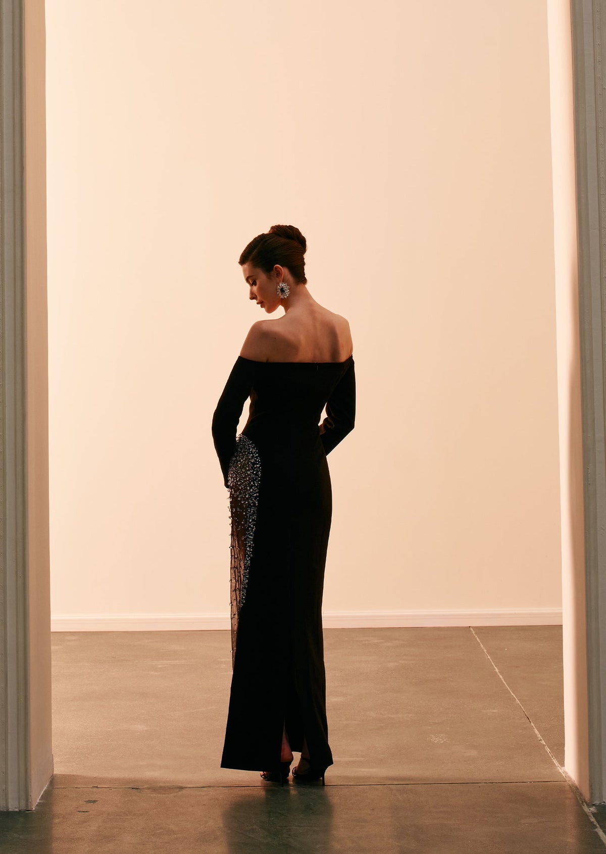 Jean Off Shoulder Velvet Maxi Dress In Black