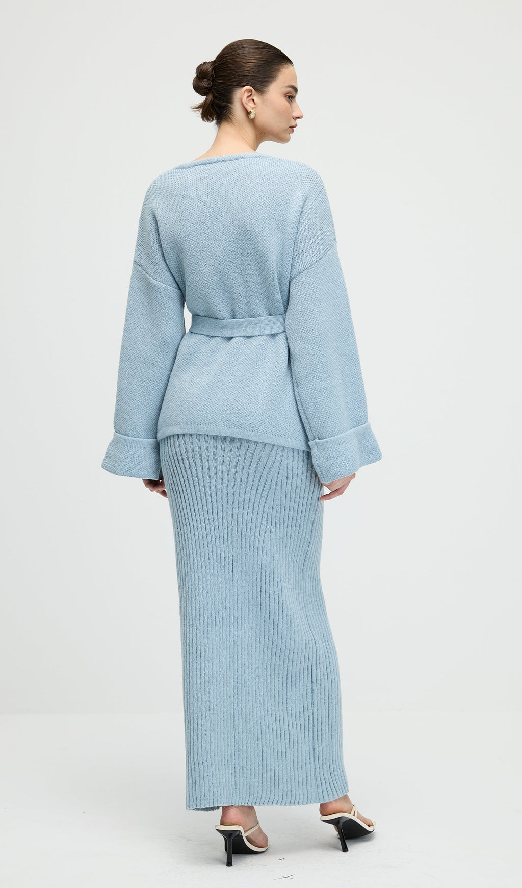 V Neck Waist Tie Knitted Top & Skirt Set