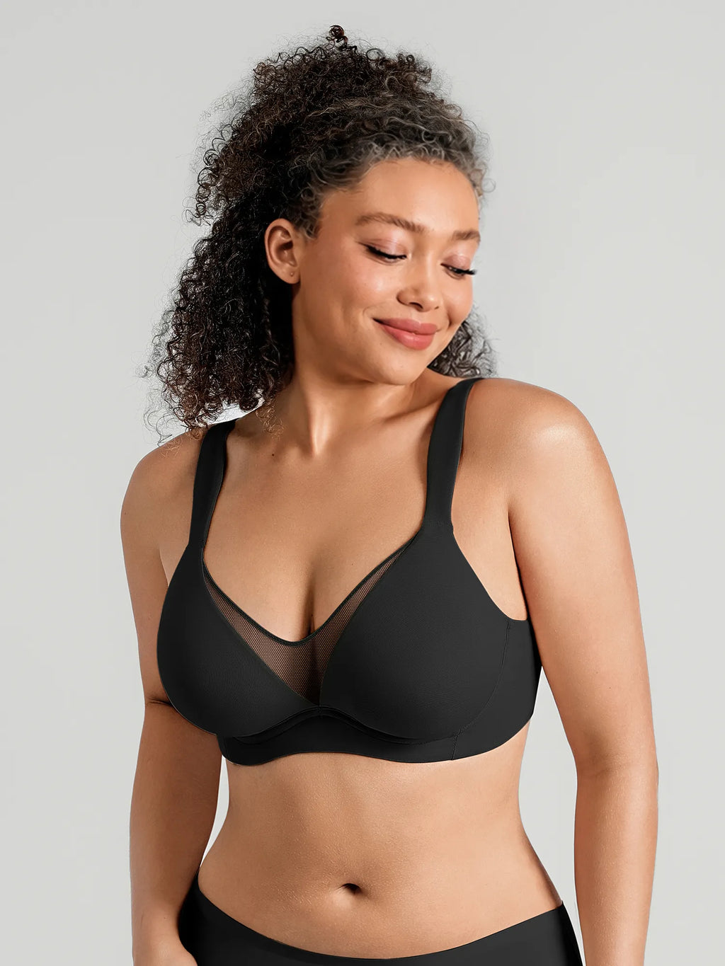 Support V-Neck Sheer Minimizer Bra