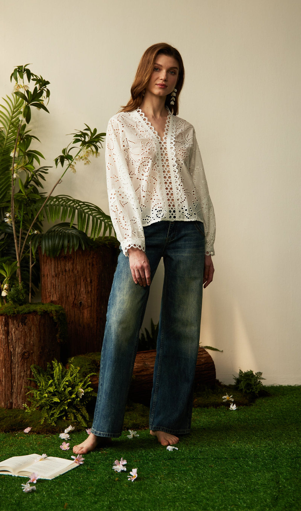 Hollow Out V Neck Top