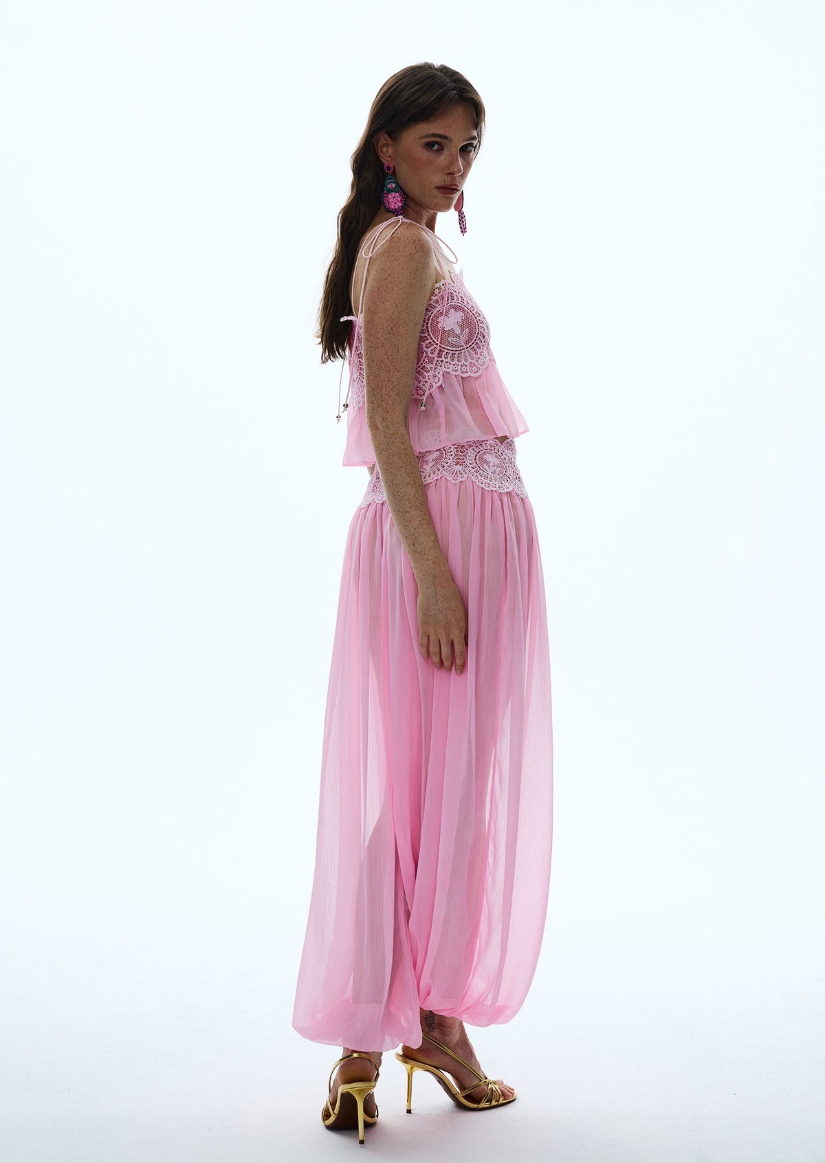 Luenie Chiffon Top & Pant Two Piece Set In Pink